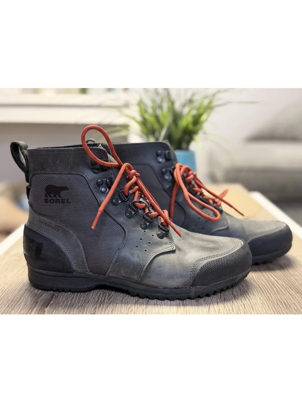 Sorel Ankeny Mid Hiker Boots Men's Size 8  Waterproof Leather Grey